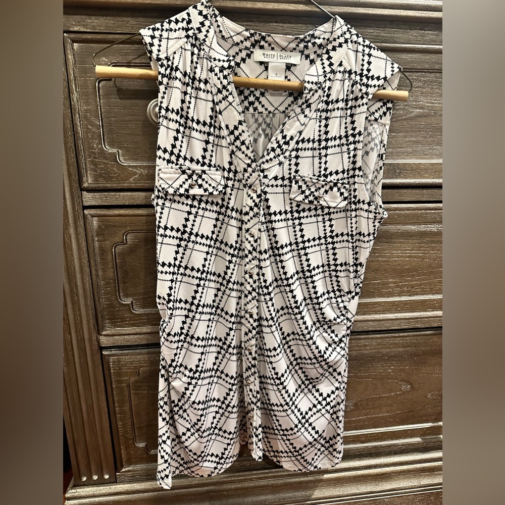 WHBM sleeveless shirt